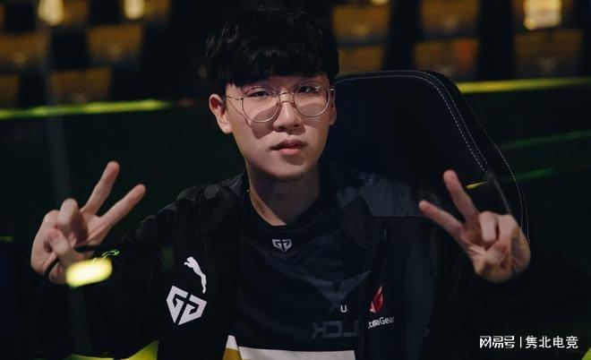 在这个跨界 在这个跨界